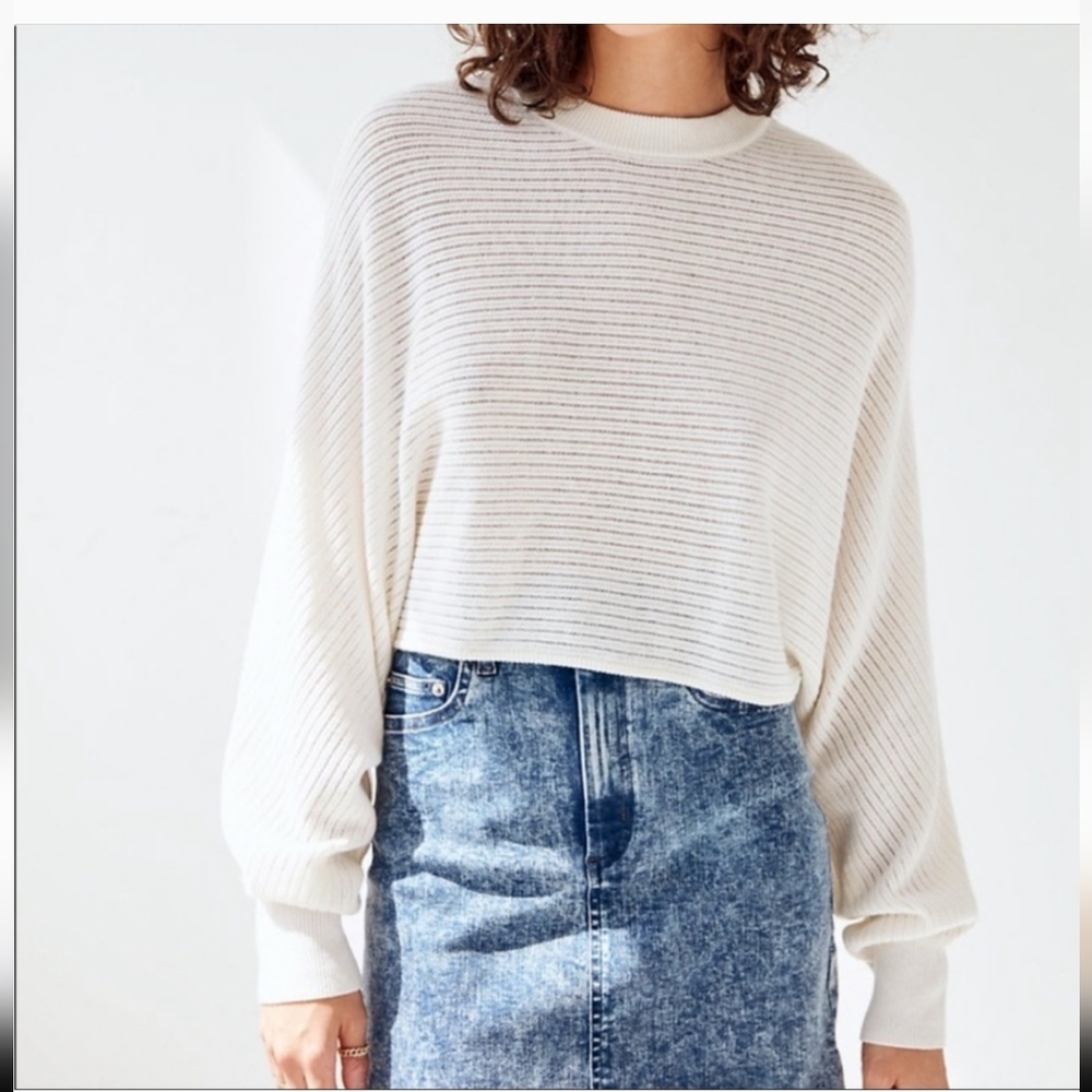 Aritzia Wilfred Free Lolan Sweater